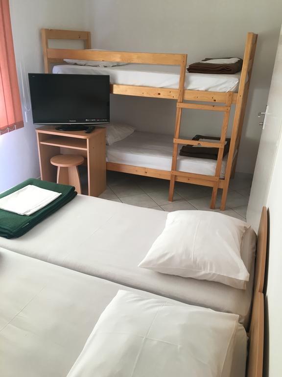 Hostel Amfora Fažana Quarto foto